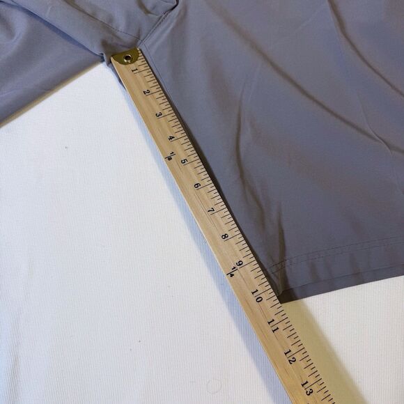 IZOD Golf Swing Flex Gray Chino Shorts Mens Size 40‎ Breathable Lightweight - Picture 7 of 13